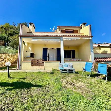 Villa Vista Mare Con Giardino Costa Rei
